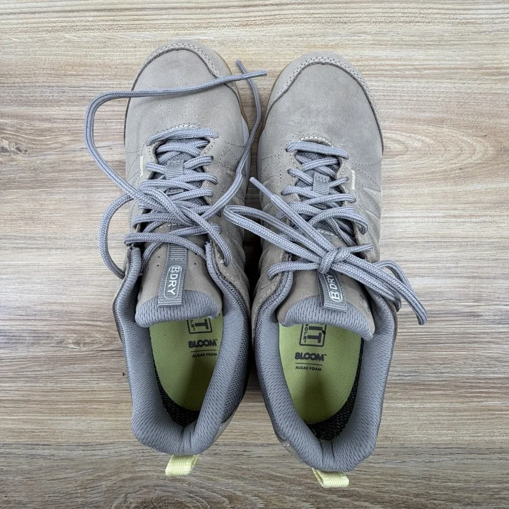 Oboz Men's Sypes Low Leather‎ B-DRY Hiking Shoe, Size 9 Stone MINT CONDITION